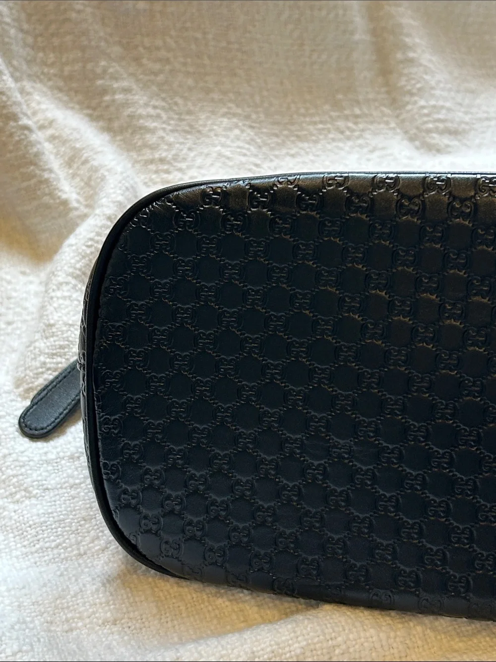 Gucci classic black